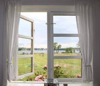 Ferieudlejning for 6 personer, med Terrasse og Have i Thurø