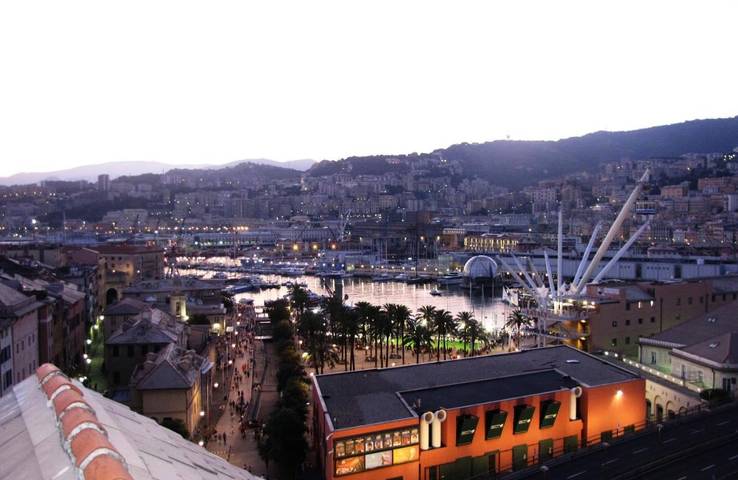 BnB für 3 Personen, mit Terrasse und Ausblick in Genua