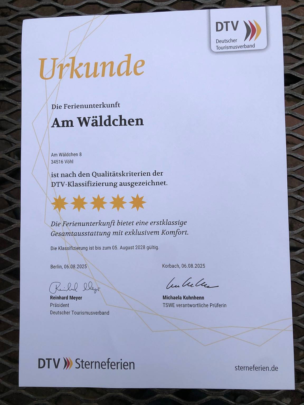 Ganze Wohnung, Apartment 'Am Wäldchen' mit gemeinsamer Terrasse, Gemeinschaftsgarten und Wlan in Vöhl, Waldecker Land