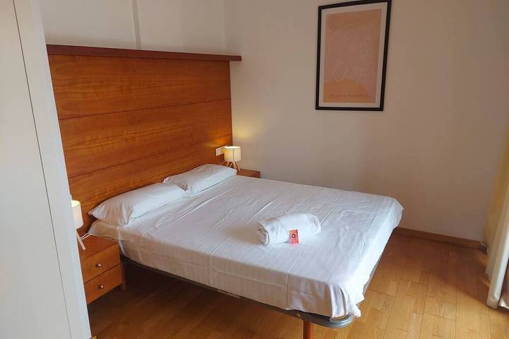 Villa in Strandnähe mit privatem Pool und unbegrenztem WLAN. in l'Escala, Oberampurien