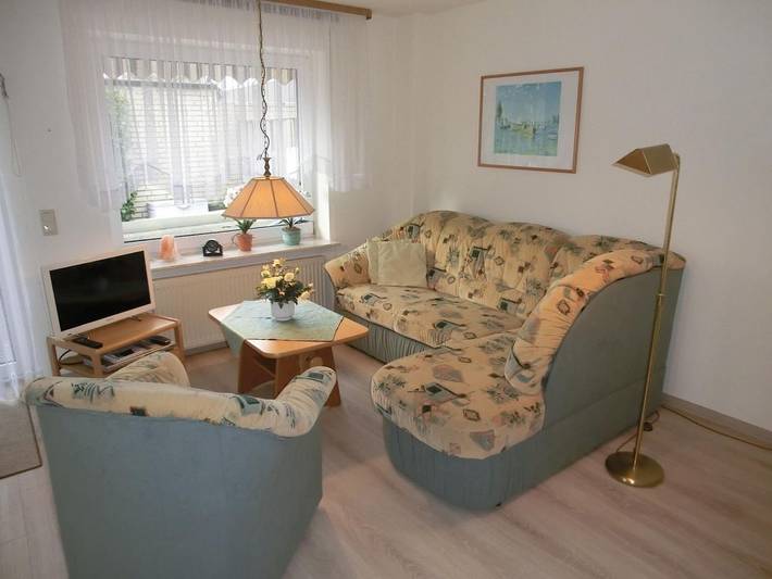 Ferienwohnung für 3 Personen, mit Terrasse in Warwerort - 2