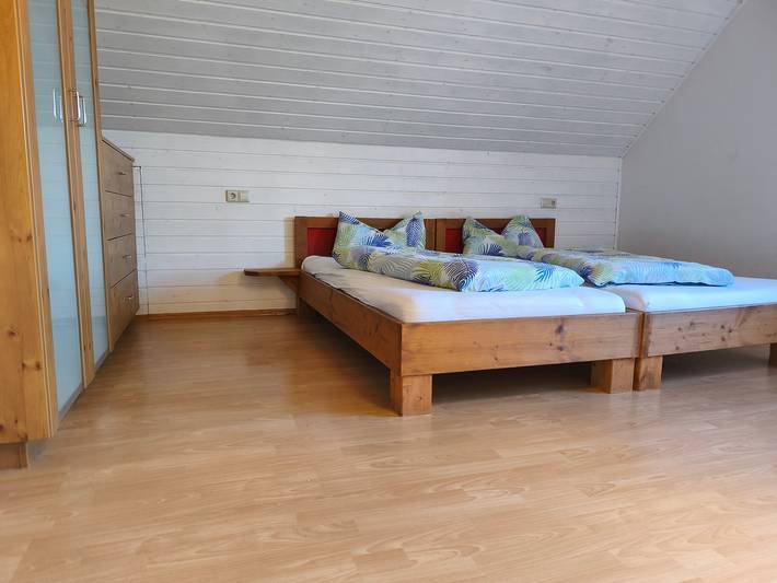 Ferienwohnung für 6 Personen, mit Balkon nahe des Ravensburger Spieleland - 3