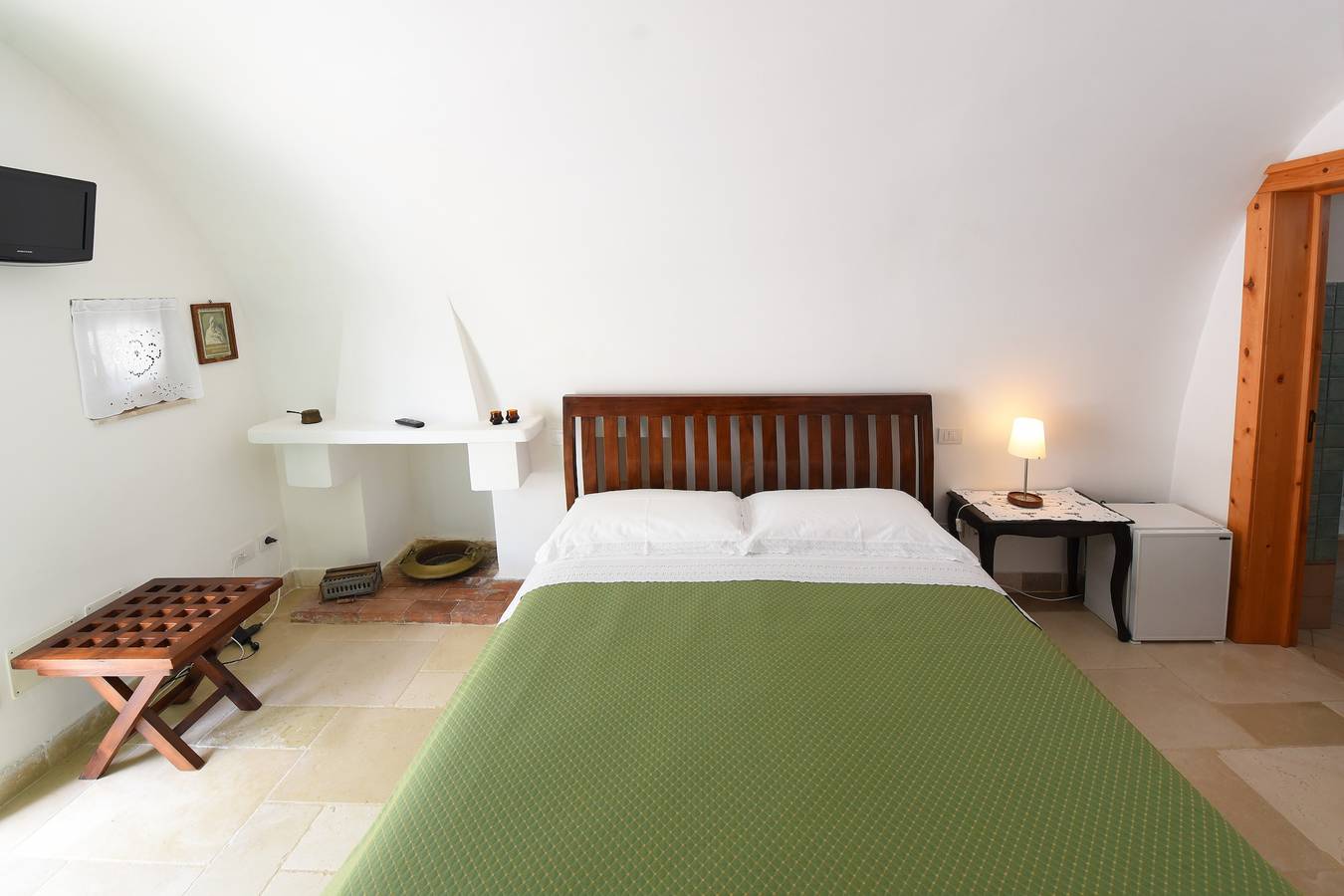 Kamer 'Corte Del Camedrio Lamia 1' met gedeeld terras, wifi en airconditioning in Ostuni, Salento