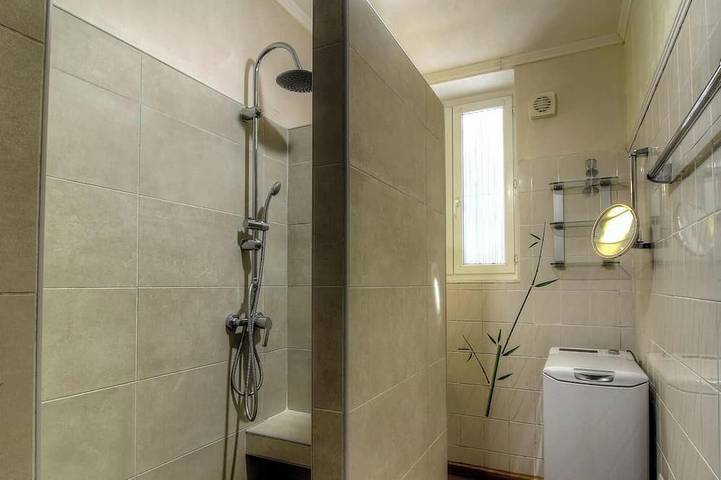 Location de vacances pour 4 personnes, avec terrasse à Levie - 3