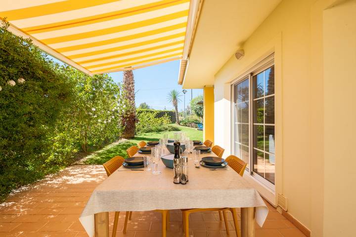 Villa für 6 Personen, mit Garten in Santa Maria