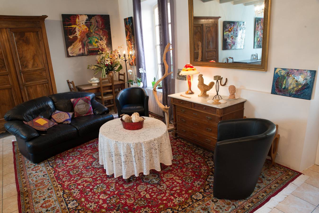 Chambre d'hôtes « Chambre Dora - Relais De L'Alaric » avec piscine, jardin et Wi-Fi partagés in Moux, Région de Carcassonne