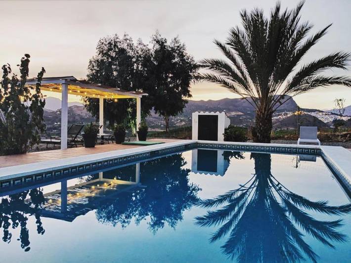 Casa rural para 2 personas, con jardín además de vistas y piscina en Álora - 2