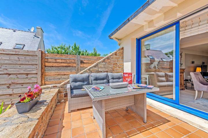 Maison de vacances 'Maison Avec Spa À 700m De La Plage' avec terrasse privée, jardin privé et Wi-Fi in Porspoder, Région de Brest