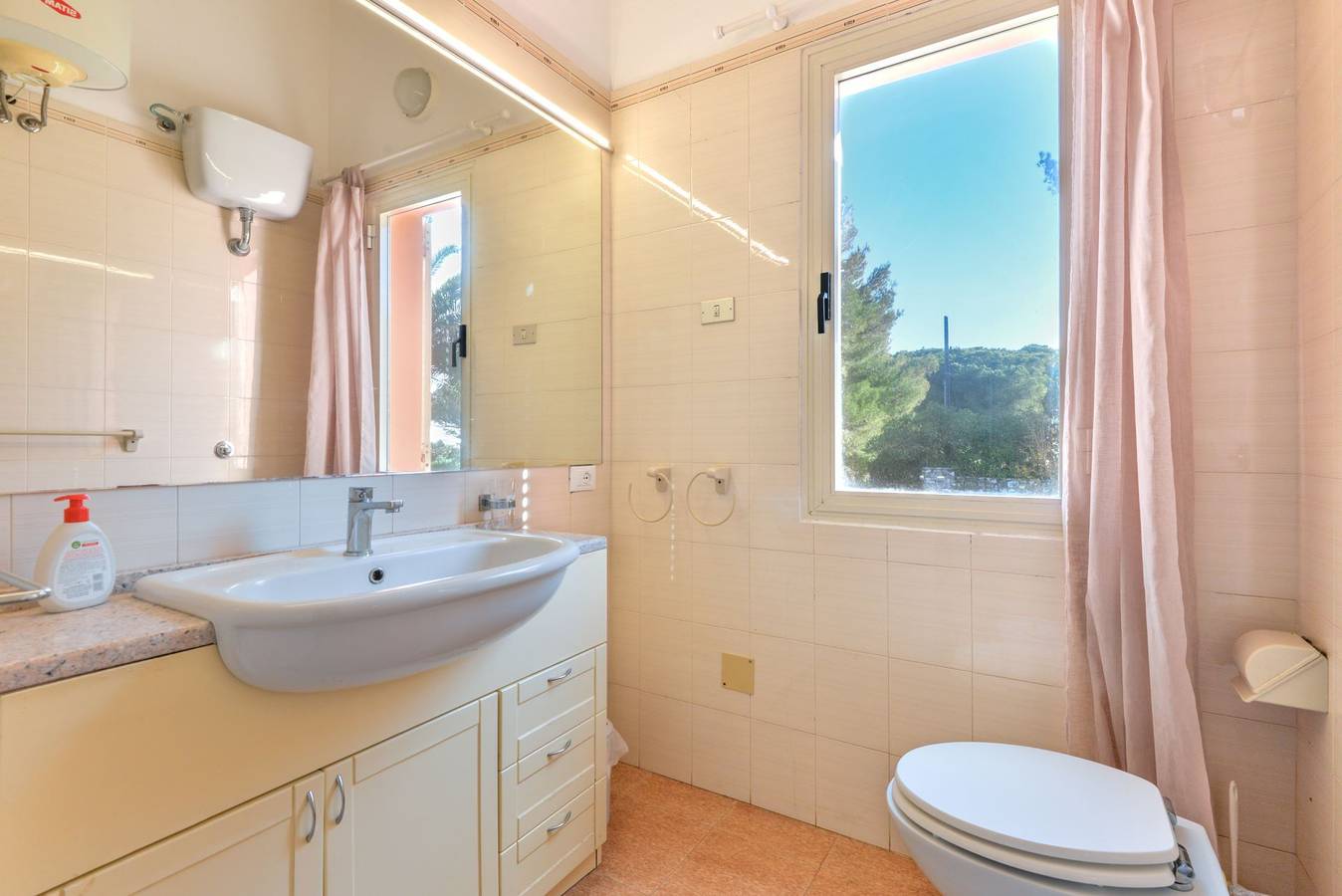 Villa für 6 Personen mit Garten in Norsi, Elba