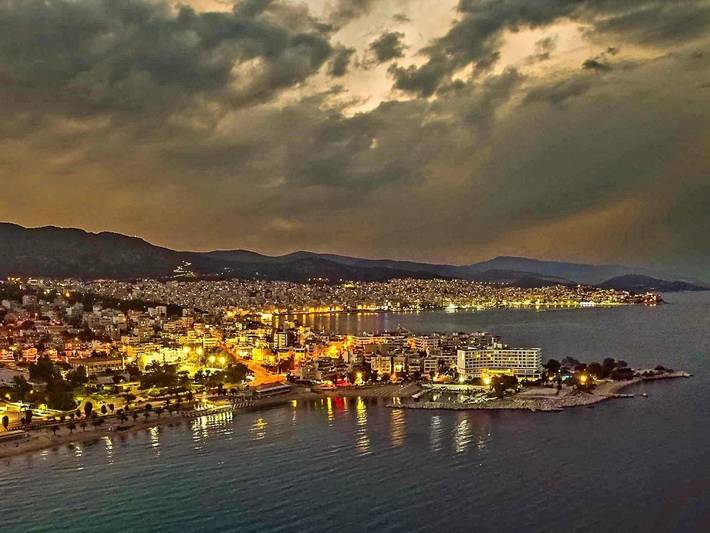 Ganze Wohnung, Apartment „Giannis and Aristi's House“ mit Meerblick, Wlan und Klimaanlage in Kavala, Kavala Region