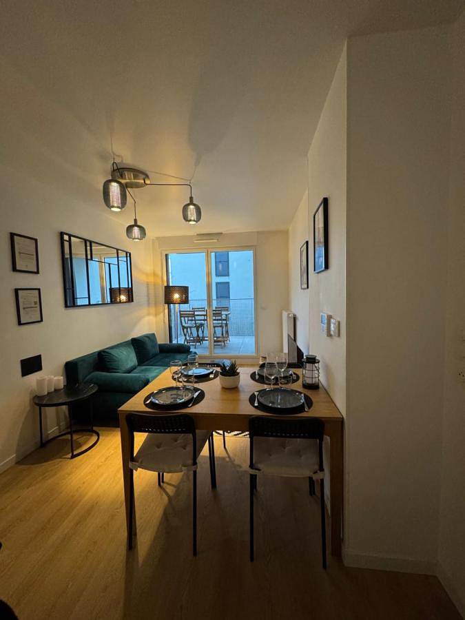 Gîte pour 7 personnes, avec balcon à Arcueil - 4