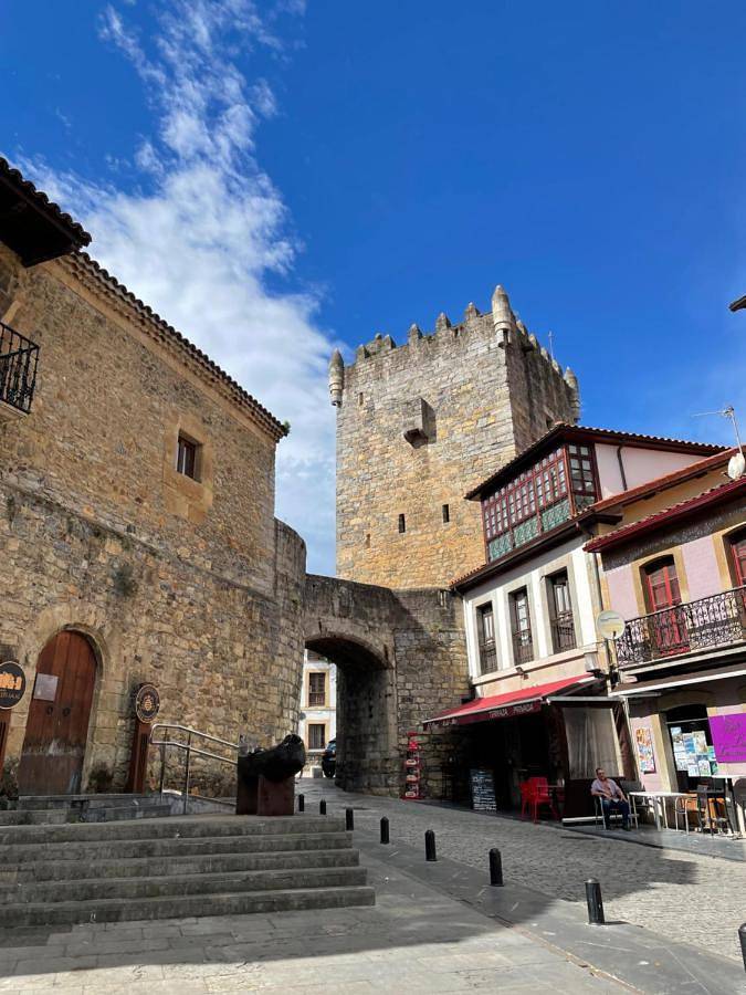 Hotel Castillo Valdés Salas in Salas , Costa Verde