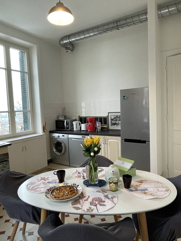 Gîte pour 10 personnes, avec jardin, animaux acceptés à Allevard - 2