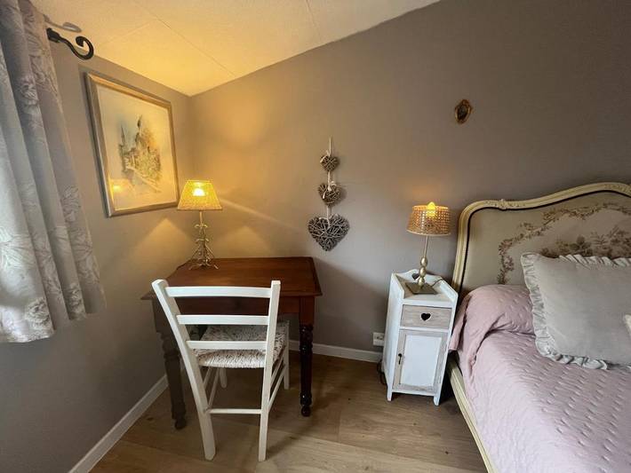 Location de vacances pour 3 personnes, avec vue et jardin à Vignonet - 4