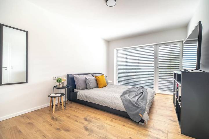 Ganze Wohnung, Peter’s Lucky Home: Stilvolle Design-Wohnung mit Sonnenterrasse am Balaton in Vonyarcvashegy, Balaton Hochland Nationalpark