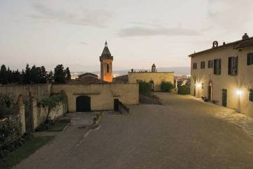 Gîte pour 8 personnes, avec jardin à Prato