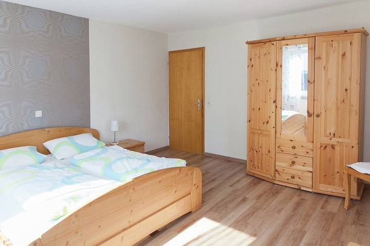 Bauernhof für 6 Personen, mit Terrasse im Hunsrück - 2