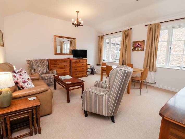 Apartment for 4 people in York