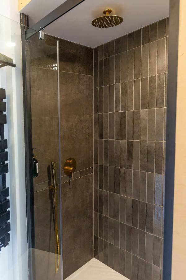 Location de vacances pour 4 personnes, avec piscine ainsi que jardin et vue à Bozouls - 2