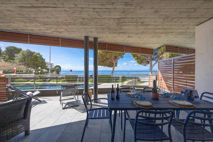 Gîte pour 4 personnes, avec vue ainsi que balcon et piscine, animaux acceptés dans Platja De Canyelles Petites - 4