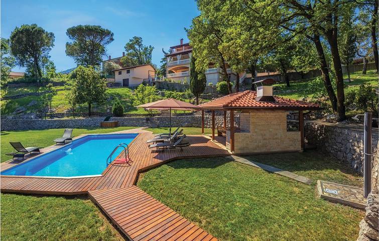 Ferienhaus für 10 Personen, mit Whirlpool und Terrasse sowie Pool in Opatija Riviera - 2