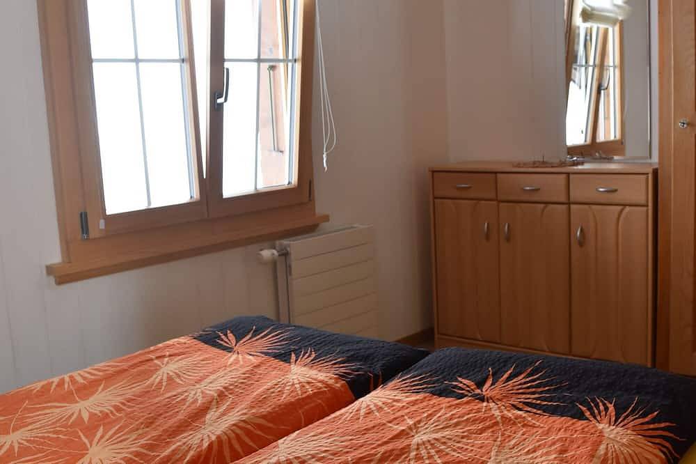 Quiet location, directly at the ski school with view to the Eigernordwand in Grindelwald, Grindelwald region