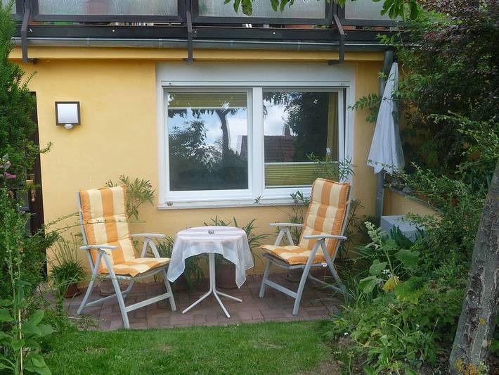 Ganze Ferienwohnung, Gästezimmer Johnsen - Zweibettzimmer mit Dusche und Wc in Weimar, Weimarer Land