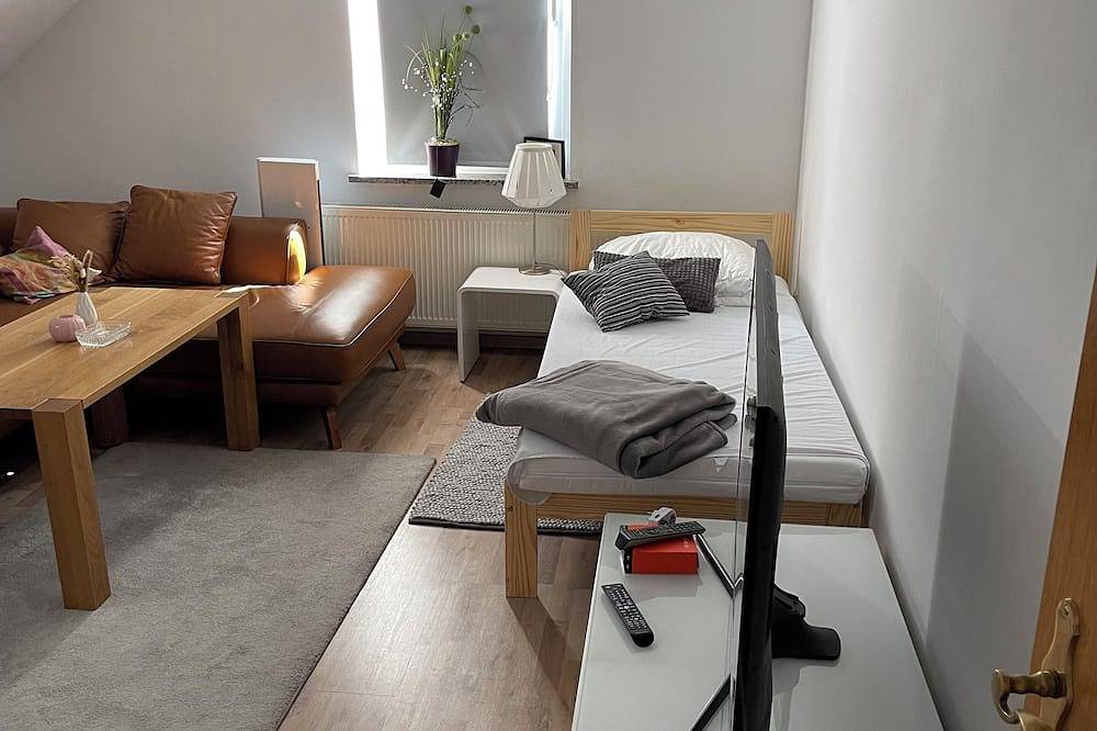 Ganze Wohnung, Nette kleine Ferienwohnung/Monteurunterkunft in Zossen, Teltow-Fläming