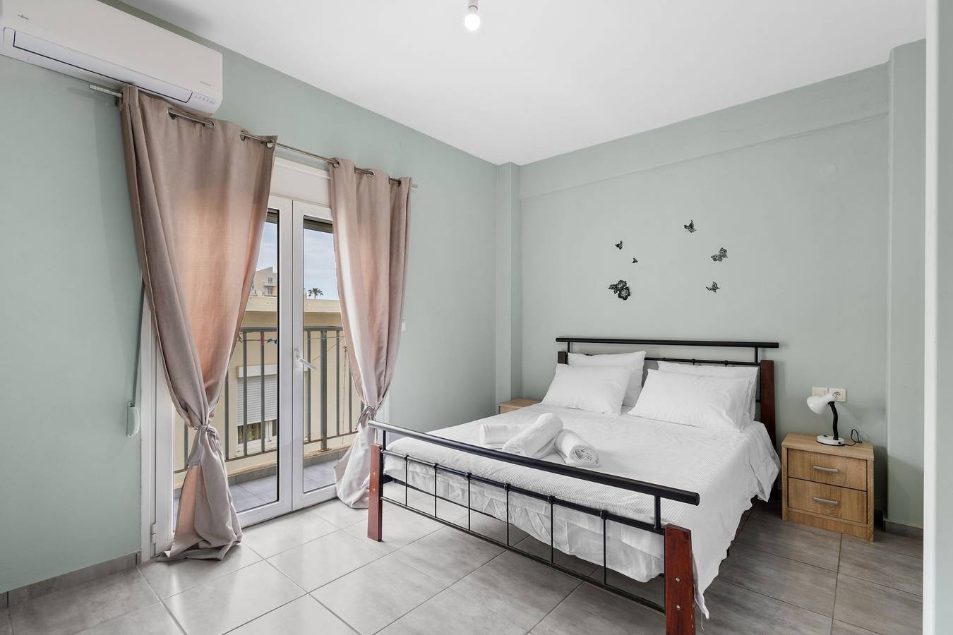 Entire apartment, Litsa’s Maisonette Near Sea - City Center in Chania region