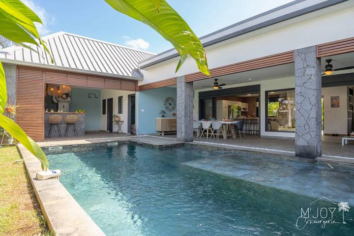 Chalet para 10 personas, con jardín y piscina, Familias con niños - 1