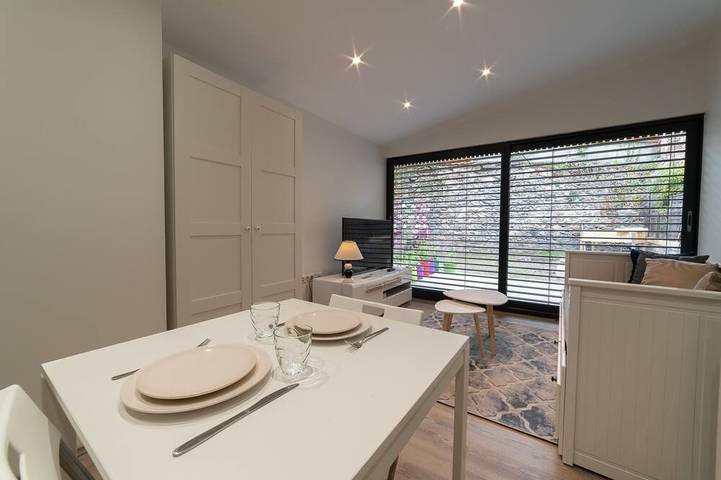 Appartement entier, Studio neuf au calme à 2min du centre ville 20 min de Colmar, in Guebwiller, Parc naturel régional des Ballons des Vosges
