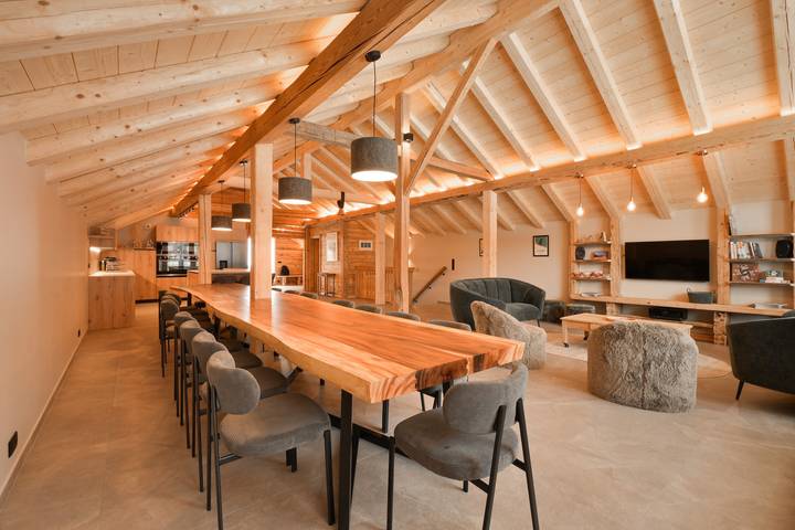 Gîte 'Lisalice' : vue montagne, terrasse privée et Wi-Fi in Les Villards-sur-Thônes, Région d'Annecy