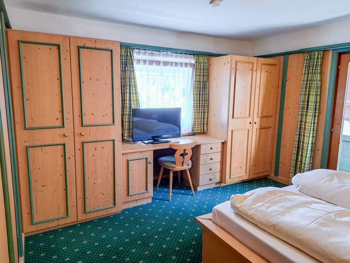 Ferienwohnung für 4 Personen, mit Balkon in Finkenberg - 3