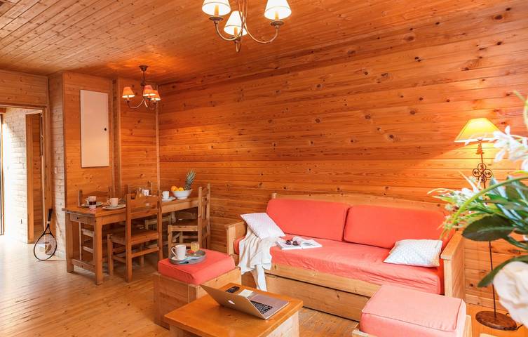 Gîte pour 5 personnes, avec Balcon et Terrasse ainsi que Piscine et Sauna dans Lac Léman (France) - 2