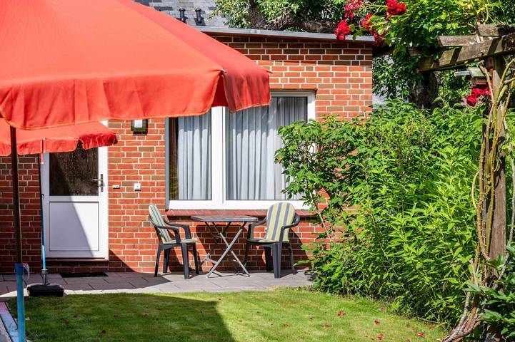 Ferienwohnung für 2 Personen, mit Sauna und Garten, kinderfreundlich