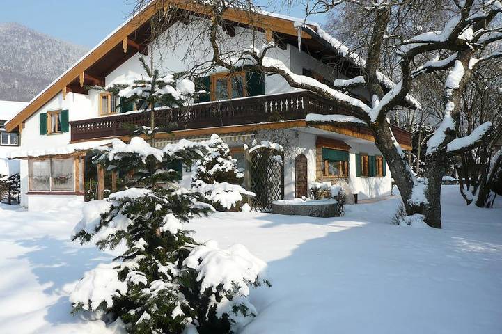 Bauernhof für 4 Personen, mit Terrasse und Garten in Rottach-Egern