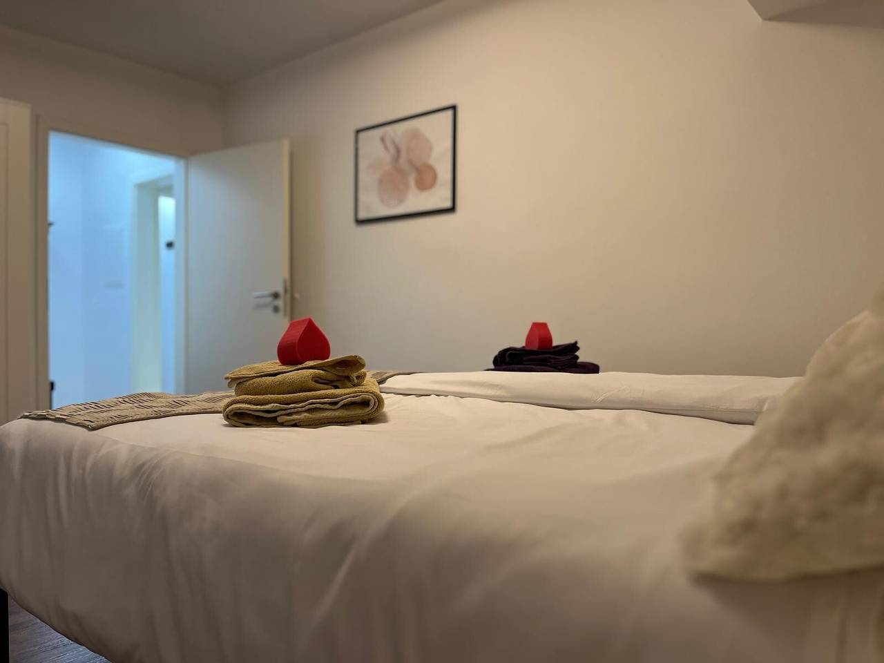 Ganze Wohnung, Spacious Studio for 4 Guests – 2 Baths, 3 Beds and Sofa Bed –Königstein Ts. in Königstein im Taunus, Königstein (Hessen)