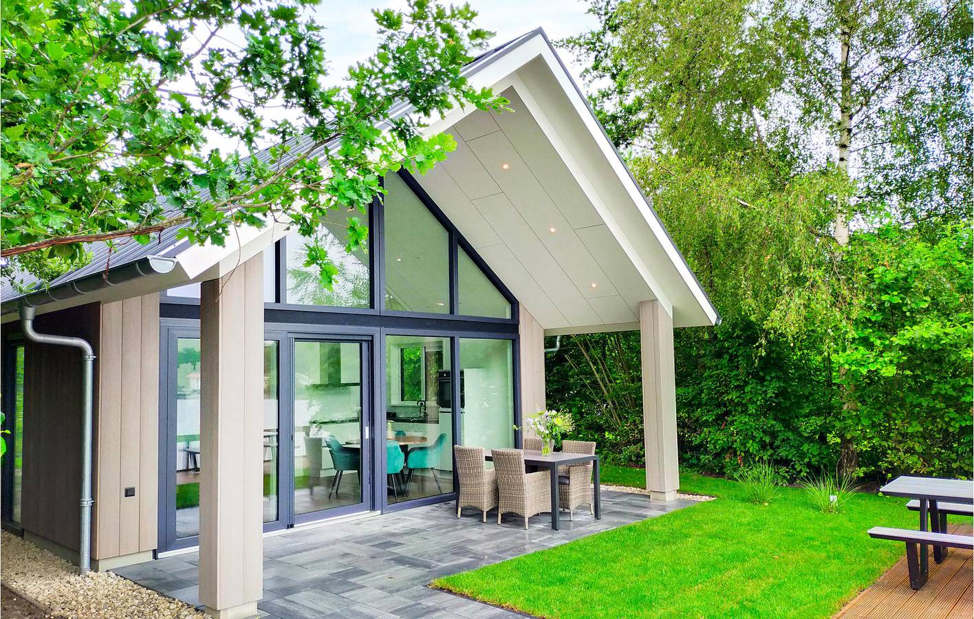 Ferienhaus für 4 Personen mit Garten in Oosterwolde, Friesland