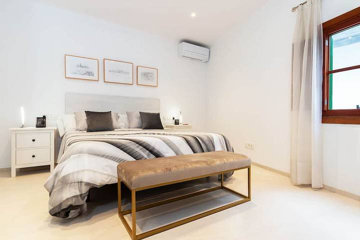 Can Tey in Sineu, Interior de Mallorca