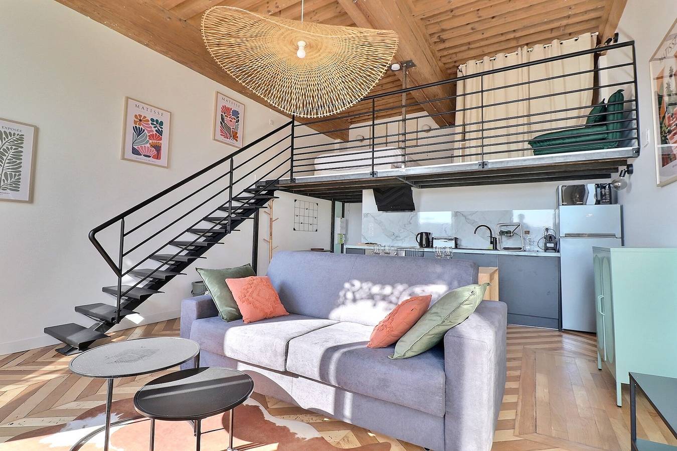 Entire apartment, Charming apartment with an unobstructed view. in Lyon, Rhône
