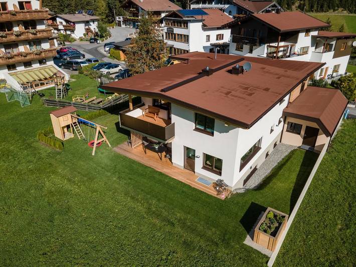 Ferienwohnung für 5 Personen, mit Balkon und Terrasse