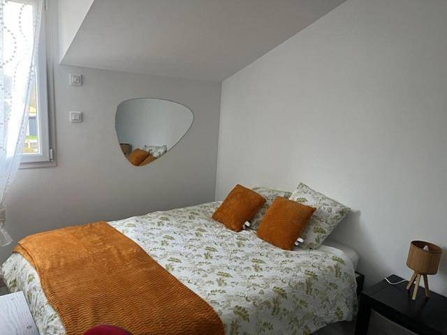 Gîte pour 4 personnes, avec piscine ainsi que vue et jardin à Basse-Goulaine - 4