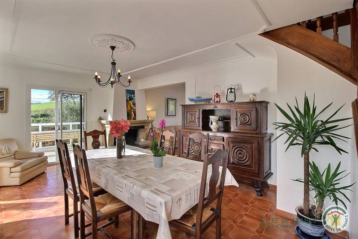 Gîte pour 4 personnes, avec jardin et terrasse à Trédrez-Locquémeau - 2