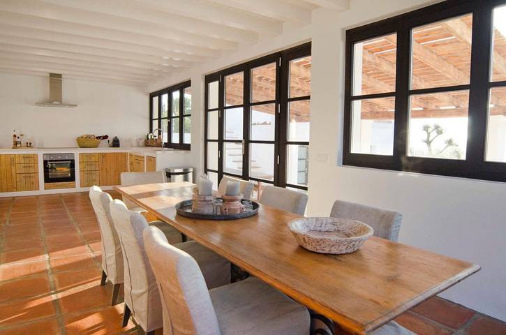 Casa rural para 8 personas, con terraza además de jardín y piscina en Canillas de Aceituno - 4