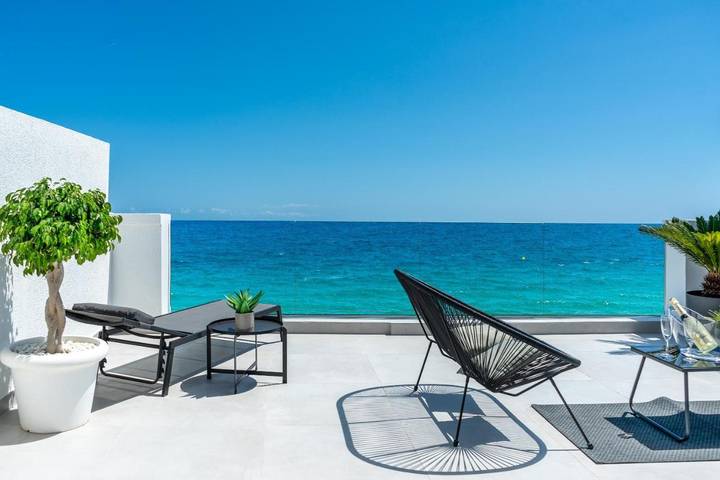 Apartamento para 8 personas, con Balcón además de Terraza y Vistas en Montgat
