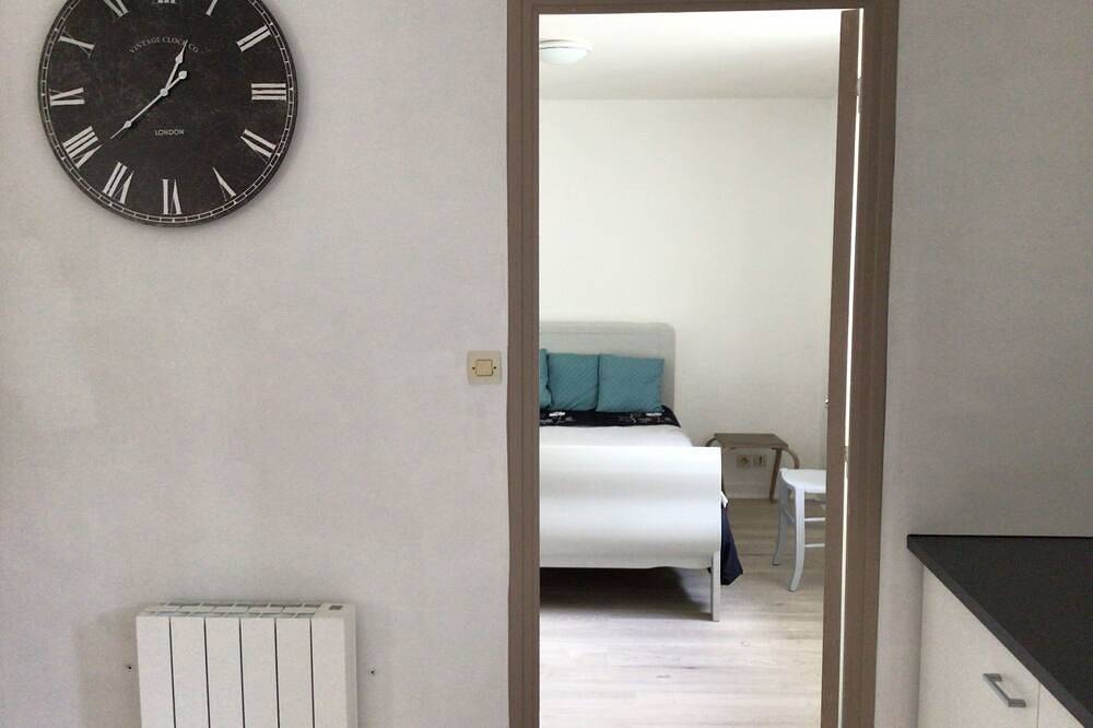 Appartement entier, Très bel appartement pour 4 personnes proche mer in Kerlouan, Région de Brest