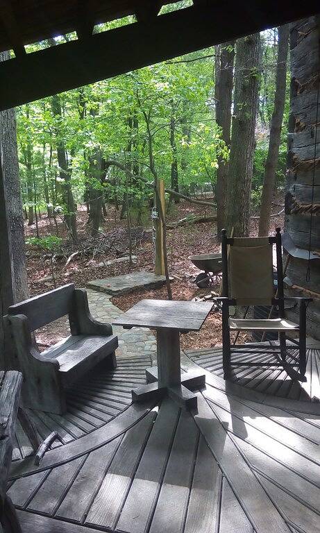 Unser 3. großes Jahr / Einzigartige historische Blockhütte mit eigenem Strand, 300 Ft Front in Smith Mountain Lake