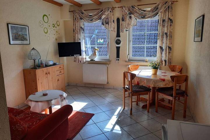 Ferienwohnung für 4 Personen, mit Terrasse und Garten in Gleiszellen-Gleishorbach