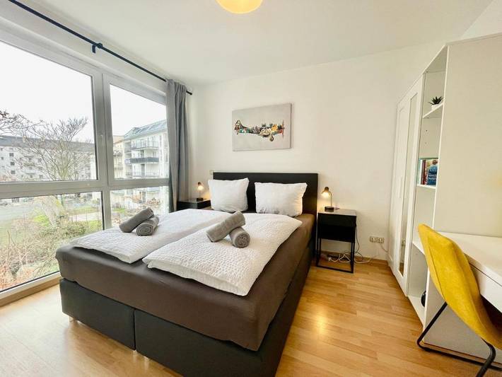 Ferienwohnung für 4 Personen, mit Ausblick und Balkon in Zoo Leipzig