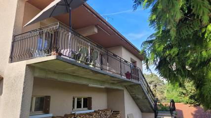 Maison De Vacances pour 8 Personnes dans Olliergues, Parc Naturel Régional Livradois-Forez, Photo 2